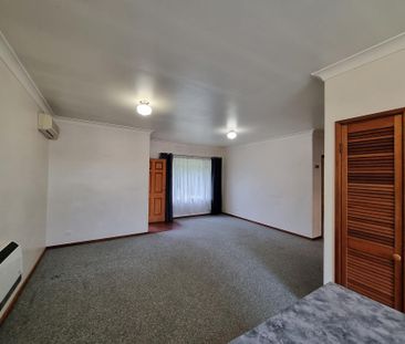 Walk to work and the river - Photo 6