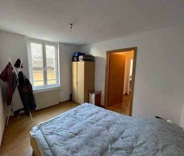 A louer charmant appartement de 2.5 pièces avec balcon - Photo 2