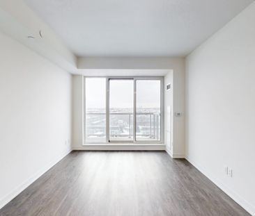 For Lease - 2 David Eyer Road Unit# 1133, Richmond Hill, Ontario - Photo 2