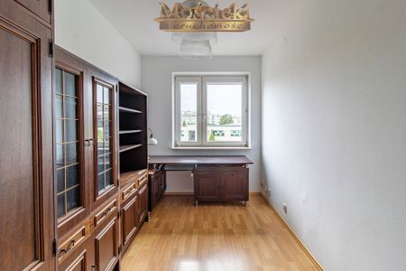 Warszawa, Ursynów, Kabaty, Aleja Komisji Edukacji Narodowej – zdjęcie 5