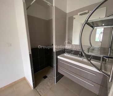 Location Appartement 4 pièces 71m² - Photo 1