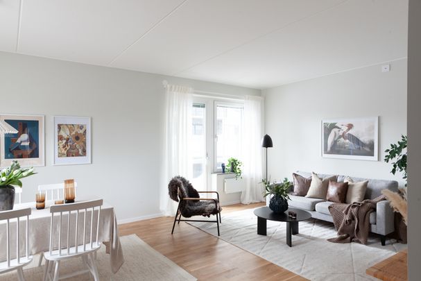 Knut Hellbergsgatan, Eskilstuna - Photo 1