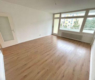 Einziehen &amp; Wohlf&uuml;hlen - 2-Zimmer Wohnung mit Balkon! - Photo 3