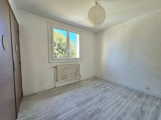 Location Appartement 2 pièces 34m² BEAUMONT 63110 - Photo 1