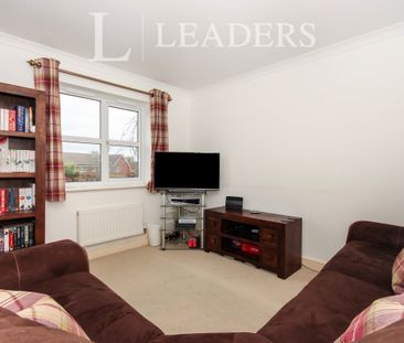 3 bedroom house to rent Sir Toby Belch Drive, Warwick, CV34 - Photo 1