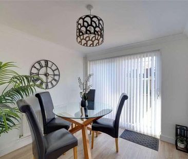 Pembroke Close, Mildenhall, Bury St. Edmunds, Suffolk, IP28 - Photo 3