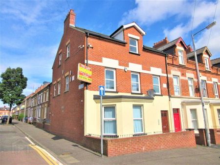 Upstairs Apartment, 53d Agincourt Avenue, Queens Quarter, Belfast, BT7 1QB - Photo 3