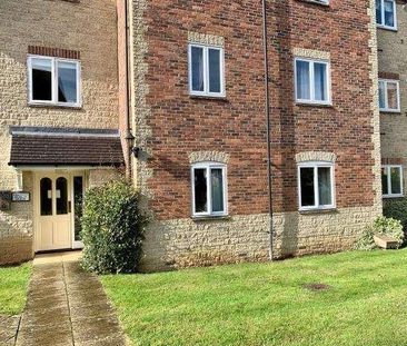 Willow Brook, Abingdon, OX14 - Photo 2