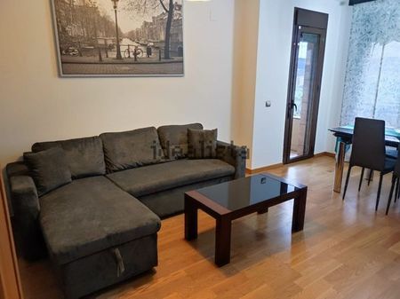 Alquiler de piso en Calle Poetisa Alfonsina Domínguez - Photo 5