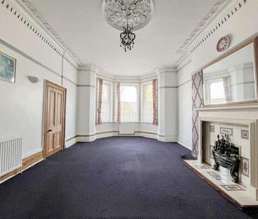 Cornwallis Gardens, Hastings, TN34 - Photo 1