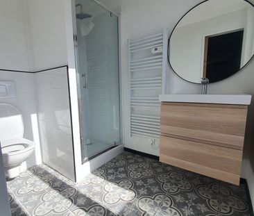 Location Appartement 1 pièce 25m² MARTIGUES 13500 - Photo 5