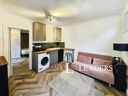 1 bedroom flat to rent - Photo 4