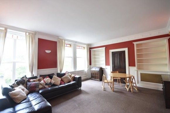 2 Bed - Grosvenor Place, Jesmond - Photo 1