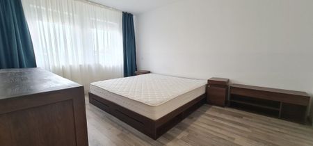 Casa de inchiriat 4 camere semimobilata cartier Izvor - Fotografie 5