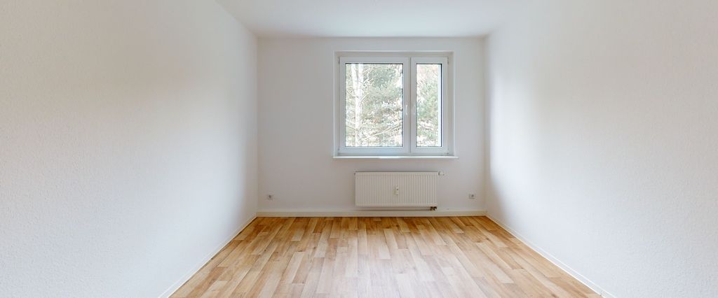 Komfortable 3-Raumwohnung mit Balkon im Erdgeschoss! - Photo 1