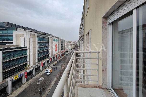 Apartamento T1 mobilado em frente ao El Corte Inglés - Photo 1