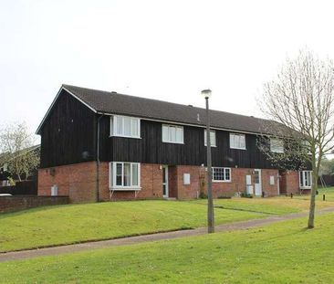 Golden Miller Close, Newmarket, Suffolk, CB8 - Photo 2