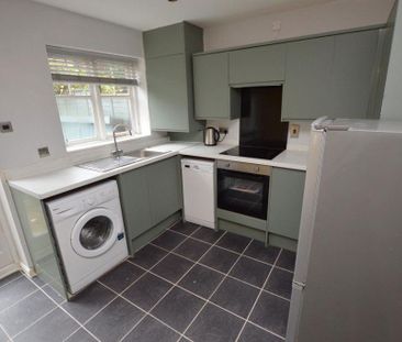 2 bedroom townhouse to rent - Photo 2