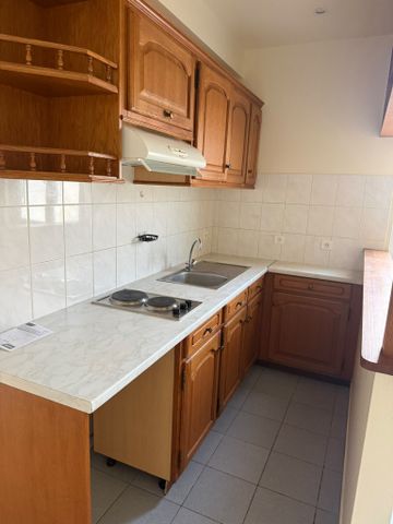 Location Appartement 1 pièce 25m² VILLEMOMBLE 93250 - Photo 3