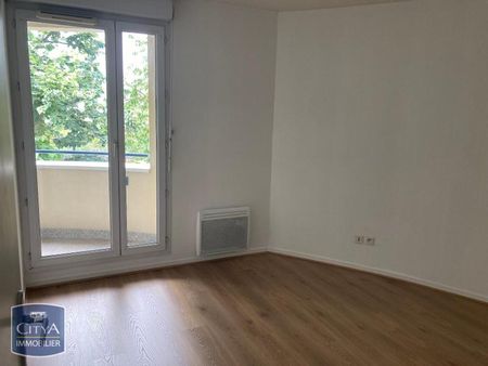 Location Appartement 3 pièces 53m² BORDEAUX 33300 - Photo 2