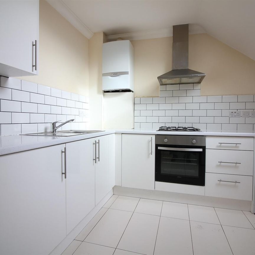 Bennetts Yard, Uxbridge - Photo 1