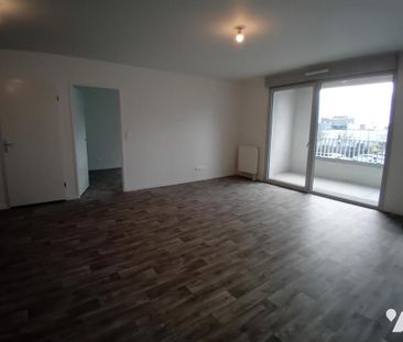 SPACIEUX F2 NEUF A COLOMBELLES - Photo 1