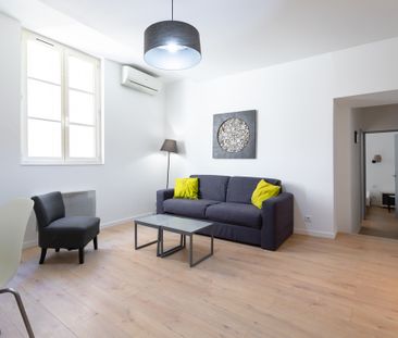 Green apple* - Photo 2