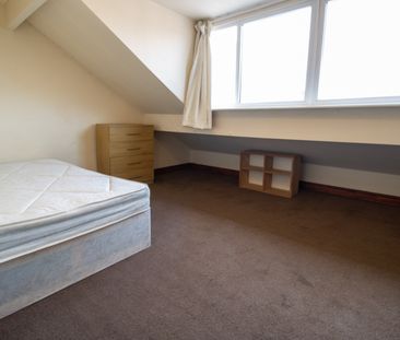 Chestnut Avenue, Hyde Park, Leeds, LS6 1AZ - Photo 2