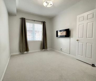 For Lease - 73 Enroutes Street, Toronto, Ontario - Photo 3