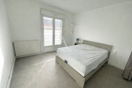 Location Appartement 2 pièces 43m² - Photo 3