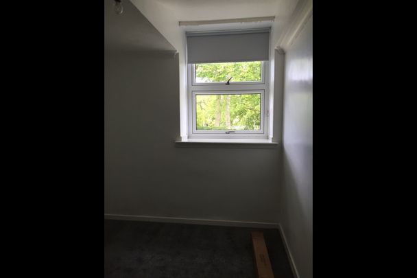 3 Bed Terraced House, Hazlehead Gardens, AB15 - Photo 1