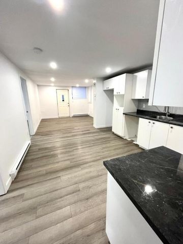 34A Rue de Berri, H7G 2W5, Laval - Photo 2