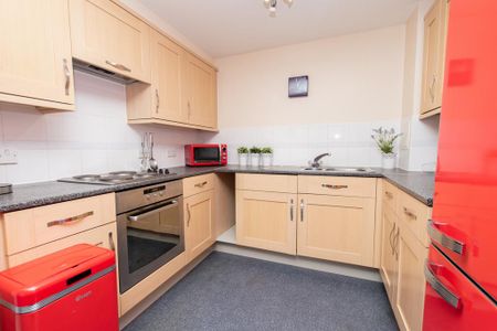 1 bedroom flat to rent - Photo 4