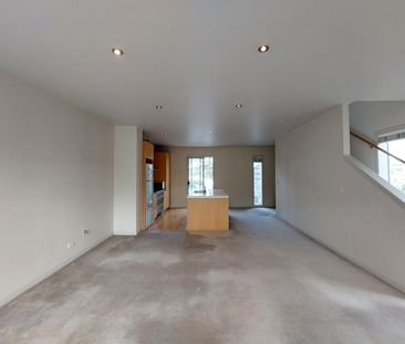 Boarder Of Remuera and Broadway - Photo 1