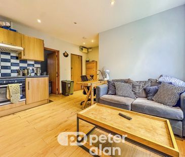 Stacey Road, Roath, Cardiff - Photo 3