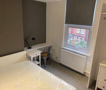 Brudenell Road, Hyde Park - Photo 4