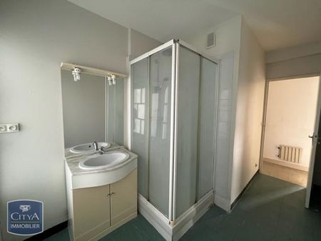 Location Appartement 2 pièces 46m² LAVAL 53000 - Photo 4