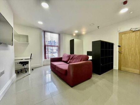 Studio to rent - Photo 5