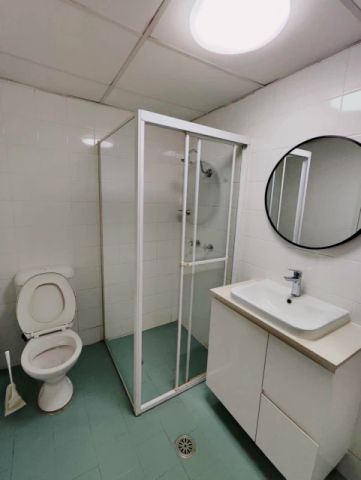 2 bed 2 bath-5 - Photo 4