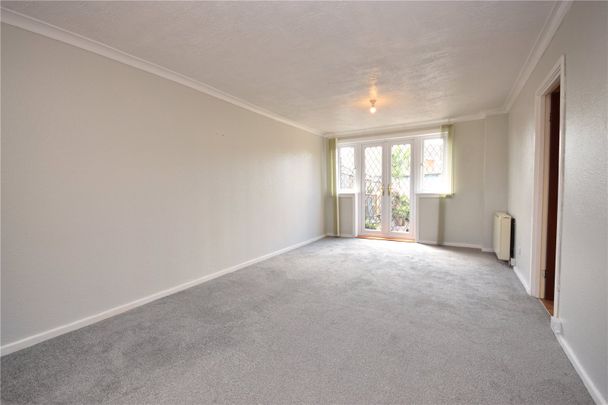 28, Sledmere Lane, Leeds, West Yorkshire, LS14 5DR - Photo 1