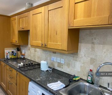 1 bedroom in a house share to rent - Photo 3