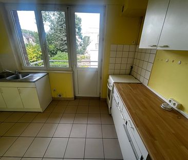 Location Appartement 4 pièces 90m² LILLE 59000 - Photo 6