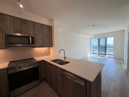 For Lease - 15 Watergarden Drive Unit# 1703, Mississauga, Ontario - Photo 4
