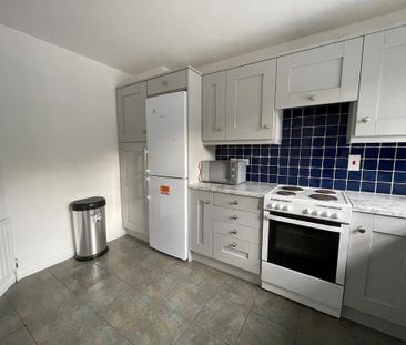 4 Ardenlee Green, Ravenhill, BT6, Belfast - Photo 1