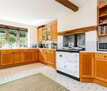 Stunning four bedroom period property situated in an idyllic location in the Cotswold village of Bagendon. - Photo 6