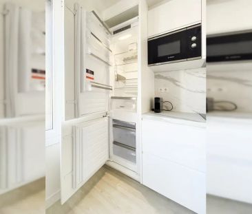 2-bedroom apartment for rent in Sant Antoni, Barcelona. - Photo 1