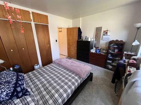 541 College St, Unit 2, Kingston, ON - Photo 5