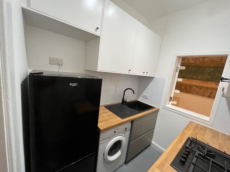 1 Bed Flat, Rossie Place, EH7 - Photo 4