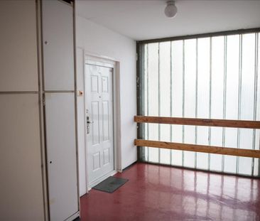 Kiadó újszerű állapotú lakás - Szolnok - Photo 2