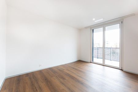 Grosszügige 5.5-Zimmer-Wohnung mit weitläufiger Terrasse - Foto 2